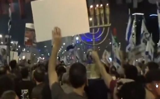 Сотни компаний разрешили участие в протестах без потери отпускных дней