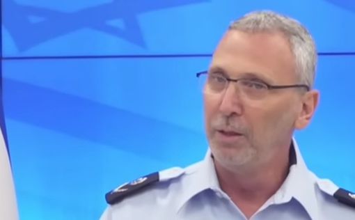 Протестующие собрались у дома Эшеда в знак поддержки