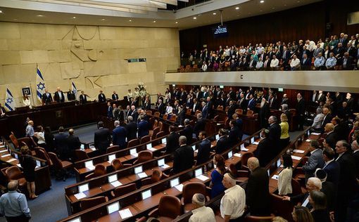 Официально: принят закон, позволяющий объявлять иностранцев террористами