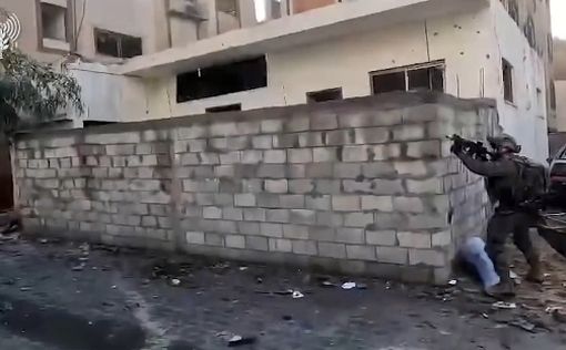 188-я бригада взяла в плен десятки террористов в школе в аль-Бурейдж