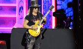 Три часа в Тель-Авиве: концерт легендарных Guns N' Roses - фоторепортаж | Фото 26