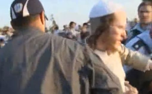 Арестованы подростки-харедим, нападавшие на полицейских