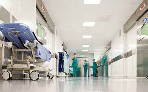 Шестнадцать израильтян получили медицинскую помощь в больнице Каплан