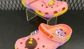 Crocs выпустили лимитированные тапочки с Губкой Бобом и Патриком | Фото 3