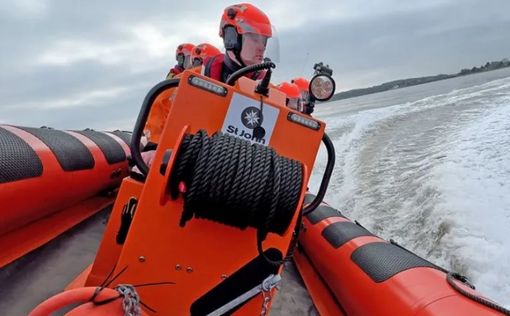 Данные из космоса помогут спасать людей на воде