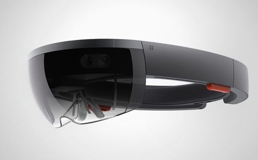 Microsoft представила очки дополненной реальности HoloLens