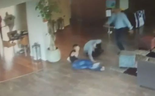 Видео: еще один сумасшедший палестинец атаковал с ножом