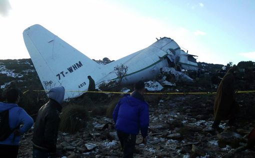 В Алжире объявили траур в связи с авиакатастрофой