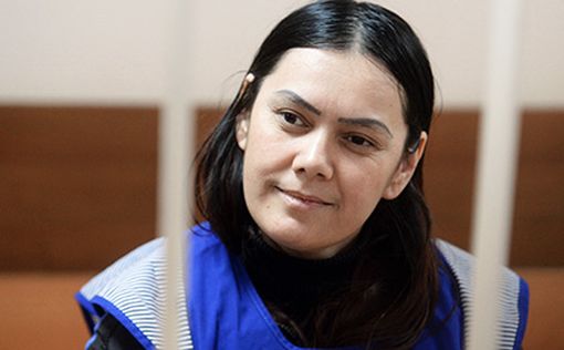Отрубившую голову ребенку няню отправили на лечение