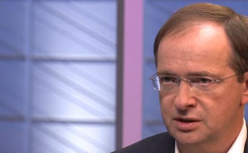 Мединский: "На кону сегодня само существование России"