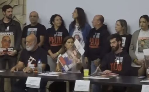 Отец заложника: Семьи пленных не должны встречаться с министрами