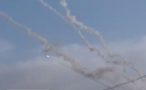 Появились видео запусков ракет по Реховоту