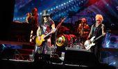 Три часа в Тель-Авиве: концерт легендарных Guns N' Roses - фоторепортаж | Фото 58