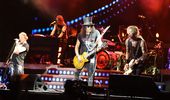 Три часа в Тель-Авиве: концерт легендарных Guns N' Roses - фоторепортаж | Фото 57