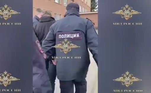 В РФ показали задержание подозреваемого в подрыве авто Прилепина