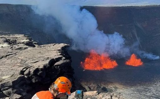 Малыш чуть не скатился со скалы в жерло вулкана на Гавайях