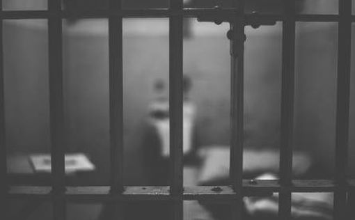 Столкновения и беспорядки в тюрьме после смерти палестинского заключенного