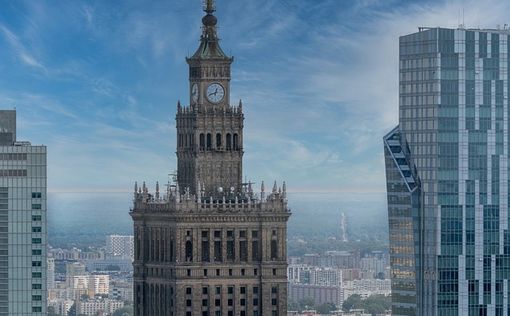 Польша эвакуирует своих граждан