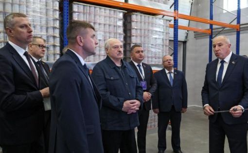 Лукашенко сказал белорусам есть картошку раз в неделю