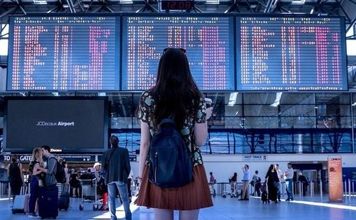 Посольство США призывает граждан вылететь из Израиля "пока доступны" чартеры