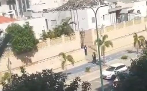 В Ашкелоне ракета угодила в жилой дом