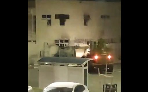 В Беэри спасли 50 заложников, бой продолжается