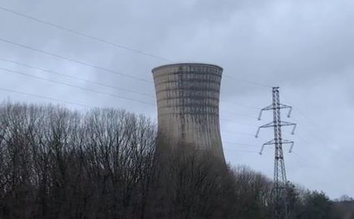 Во Франции взорвали башню угольной электростанции в Сент-Авольде