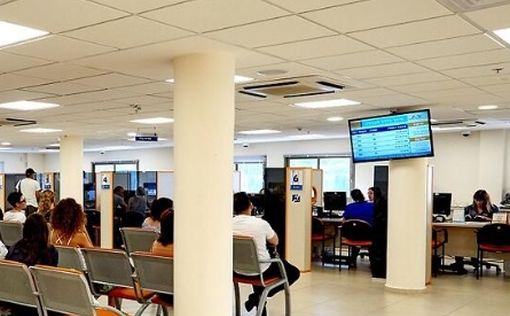 Директор службы занятости в Рахате незаконно выдавала пособия родственникам