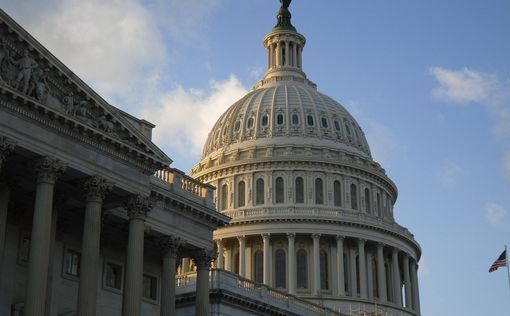 Минюст США может лишать гражданства: Трамп усиливает курс на денатурализацию