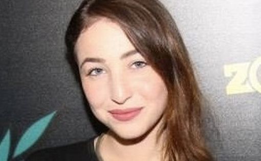"Все загажено в этой стране". Актриса возмущена поездкой на скоростном трамвае