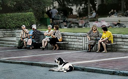 Женщин обрекают на бедность