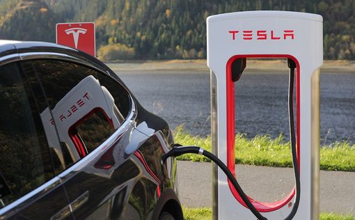 Стоимость акций Tesla выросла в 10 раз