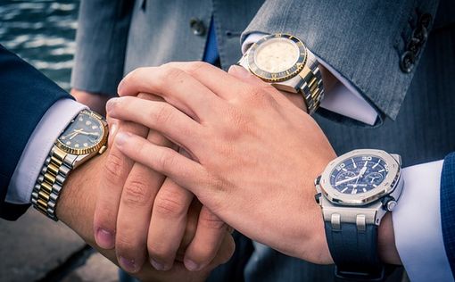Компания Rolex прекращает экспорт своих товаров в Россию
