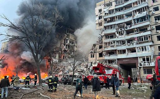 В Днепре российская ракета попала в жилой дом: все подробности