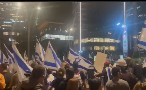 В Бней-Браке начался марш протеста: первое видео