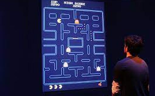 В Чехии на поле вытоптали огромное изображение Pac-Man'a