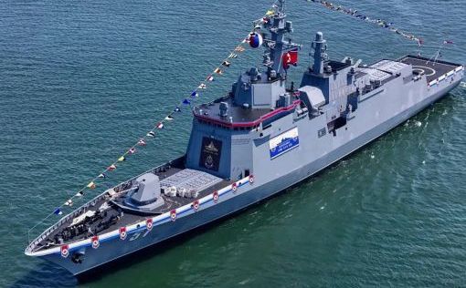 Спуск на воду нового эсминца КНДР закончился посадкой на мель