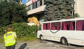 Массированный удар РФ по Киеву: разрушения в 8 районах, есть погибшие и раненые | Фото 11