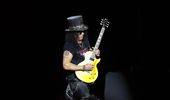 Три часа в Тель-Авиве: концерт легендарных Guns N' Roses - фоторепортаж | Фото 11