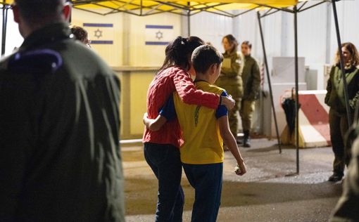 Тетя 12-летнего Эйтана: его заставляли смотреть документальный фильм о зверствах
