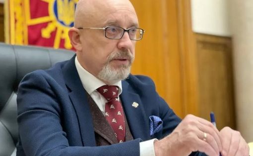 Заключайте не пари, а договоры о закупке: Скандал в МО Украины набирает обороты