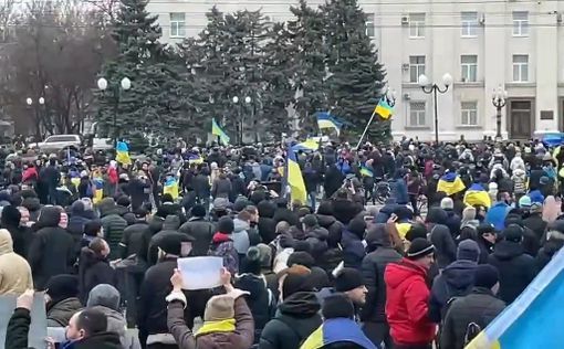 В Херсоне не прекращаются протесты