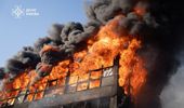 Массированный удар РФ по Киеву: разрушения в 8 районах, есть погибшие и раненые | Фото 19