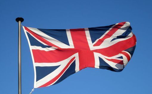Великобритания создает "киберармию" и инвестирует £1 млрд в ИИ-оружие