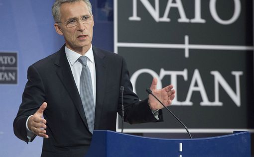 Генсек НАТО посоветовал России “расслабиться”