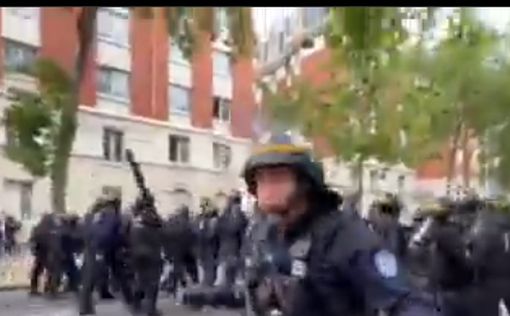 В Париже вспыхнули беспорядки на акции против партии Ле Пен
