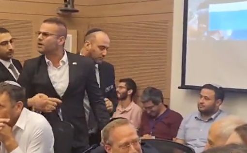 Законопроект о "разумности" подготовлен к первому чтению: оппозиция в ярости
