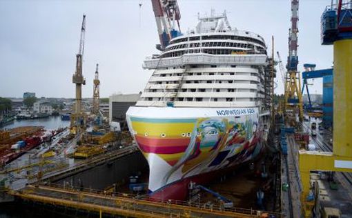 Norwegian Cruise Line и Fincantieri спускают на воду новый лайнер Norwegian Aqua