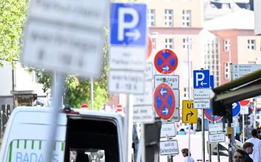 Во Франкфурте-на-Майне на 1100 метрах дороги установили 566 знаков