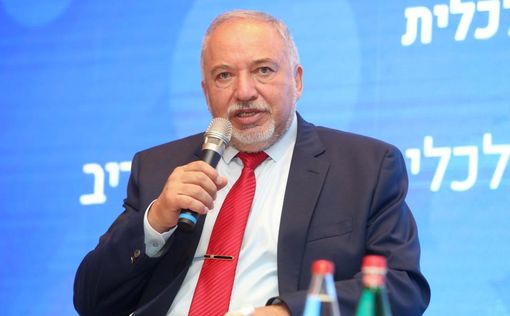 Либерман: Нетаниягу уйдет в отставку до начала войны на севере